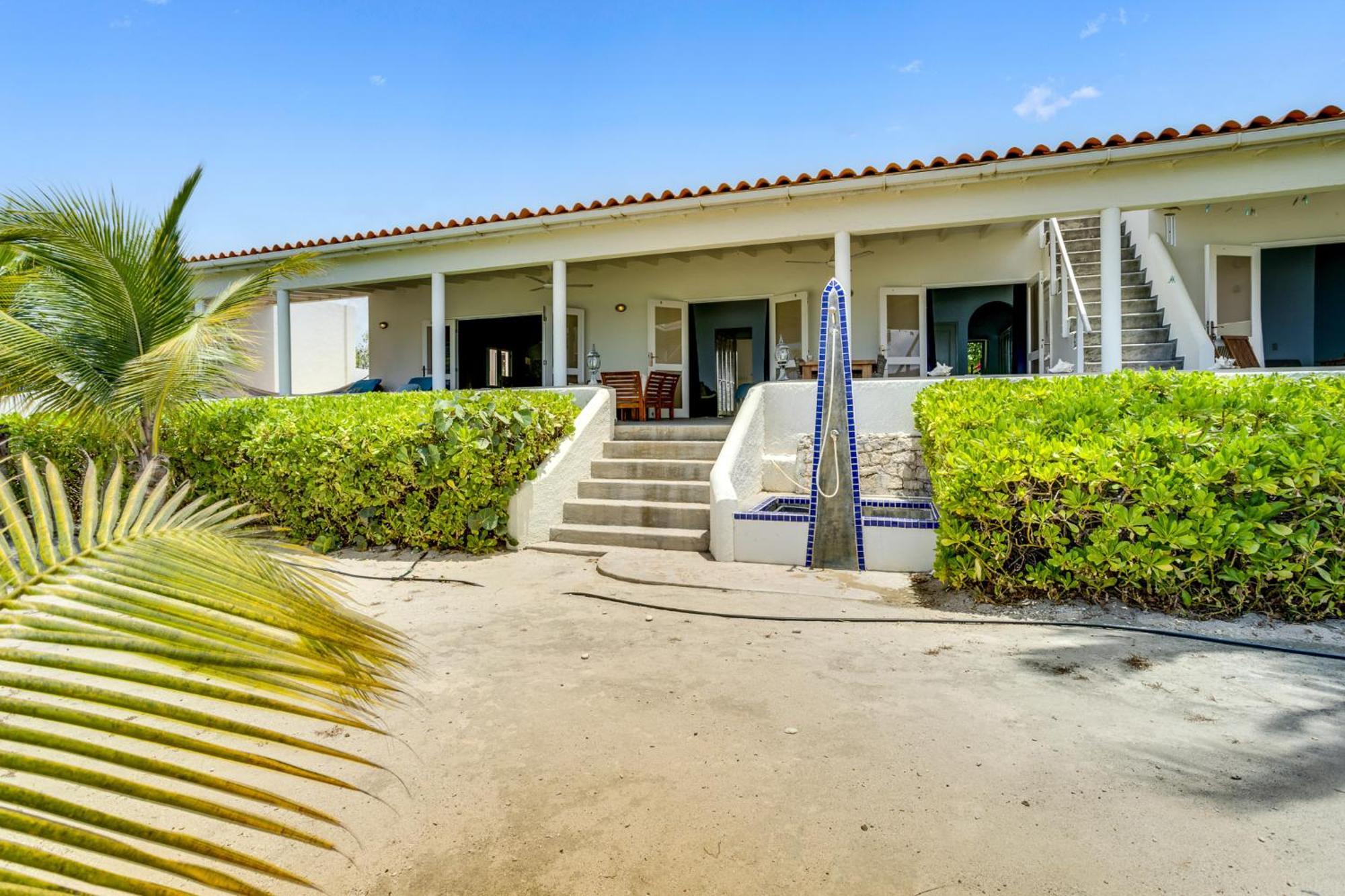 Oceanfront - Villa Port Of Call - Playa Eksteriør billede