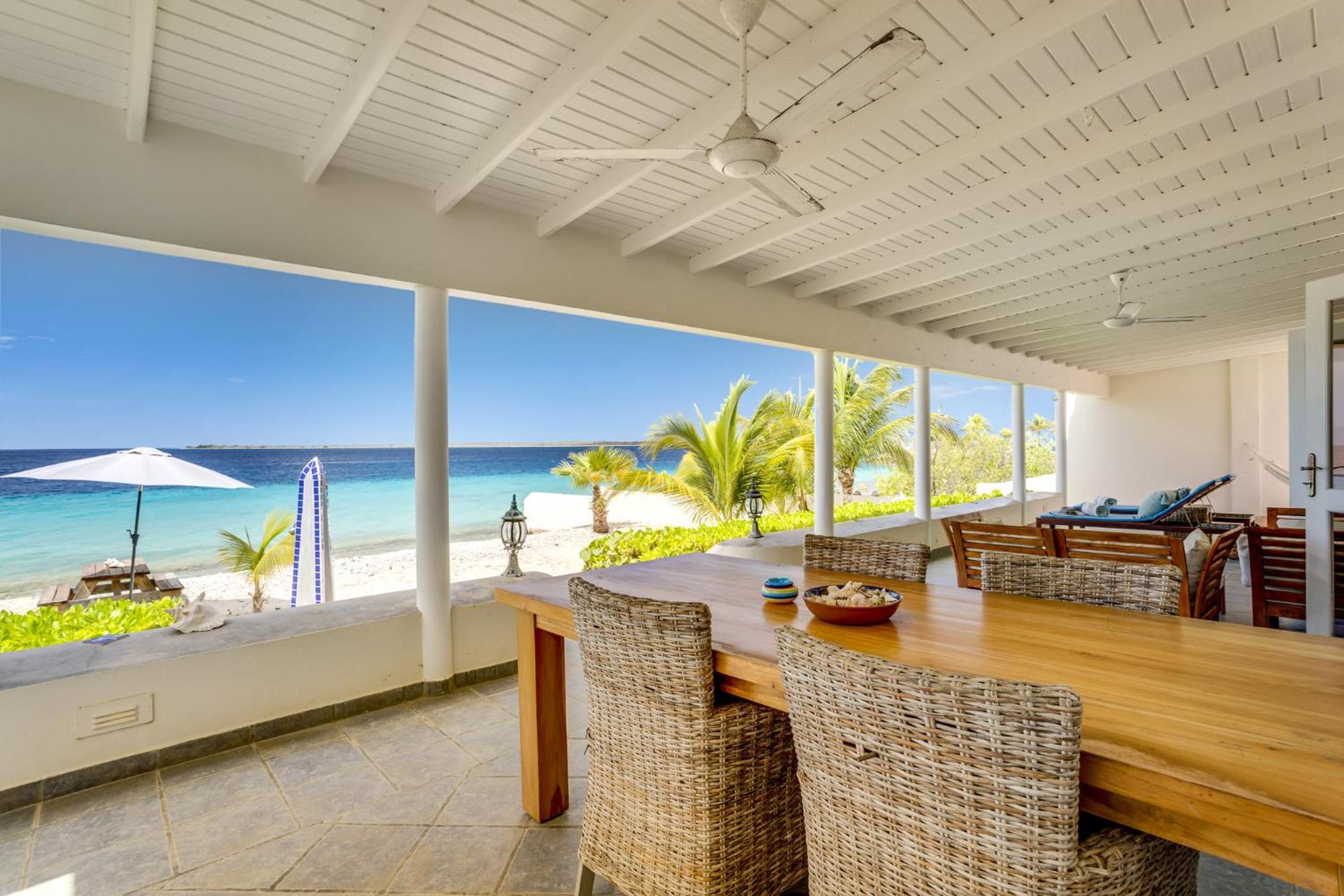 Oceanfront - Villa Port Of Call - Playa Eksteriør billede