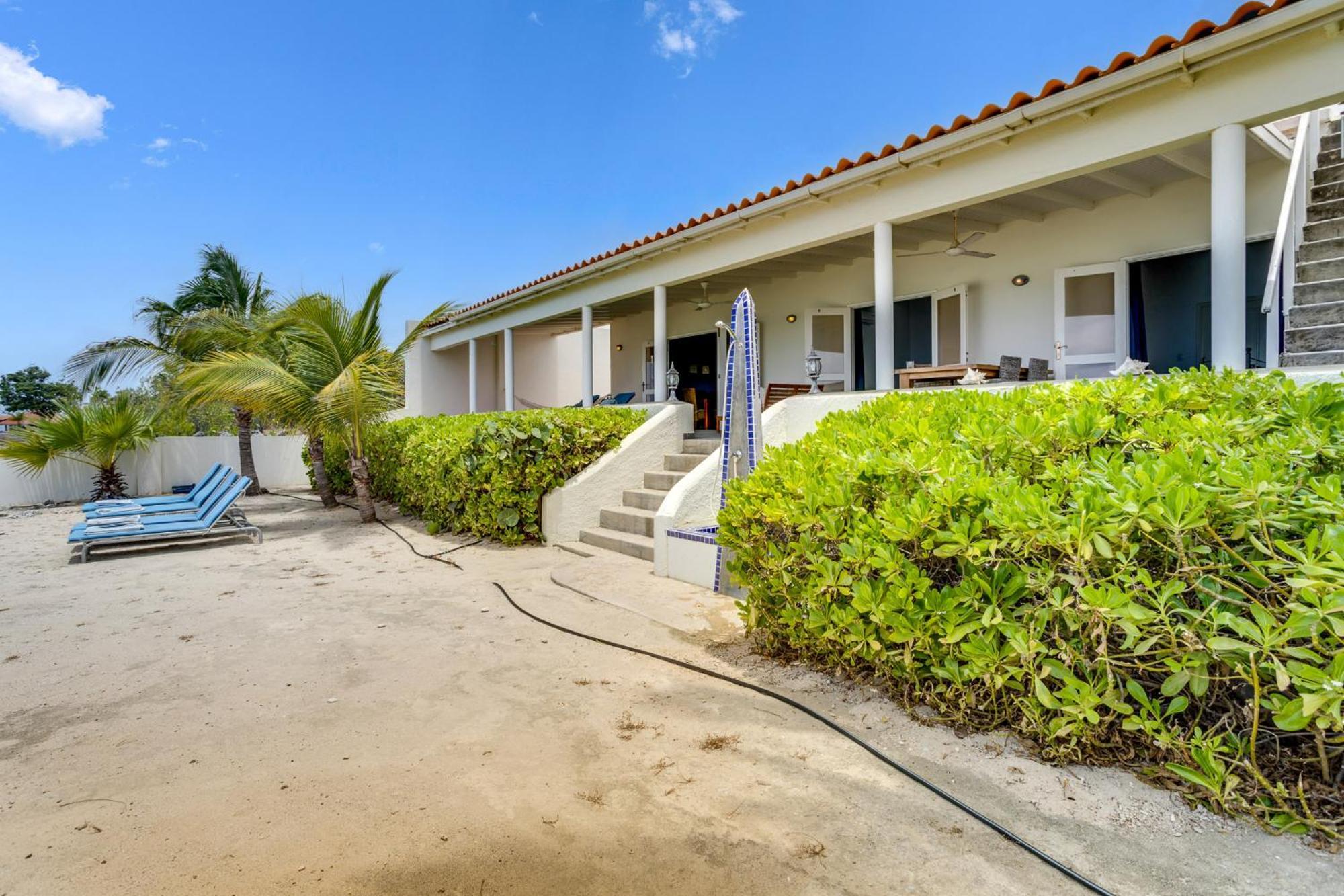 Oceanfront - Villa Port Of Call - Playa Eksteriør billede