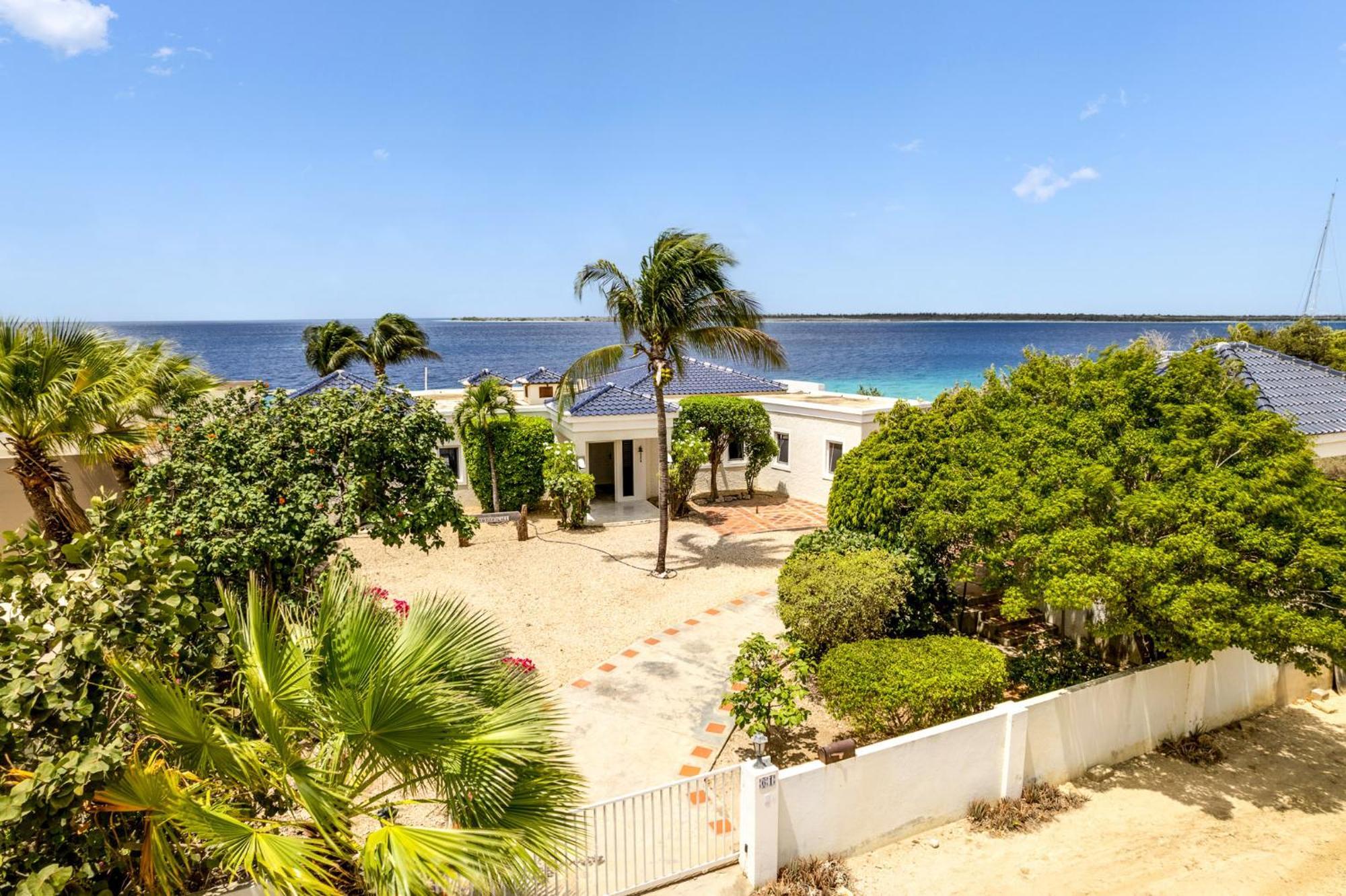 Oceanfront - Villa Port Of Call - Playa Eksteriør billede