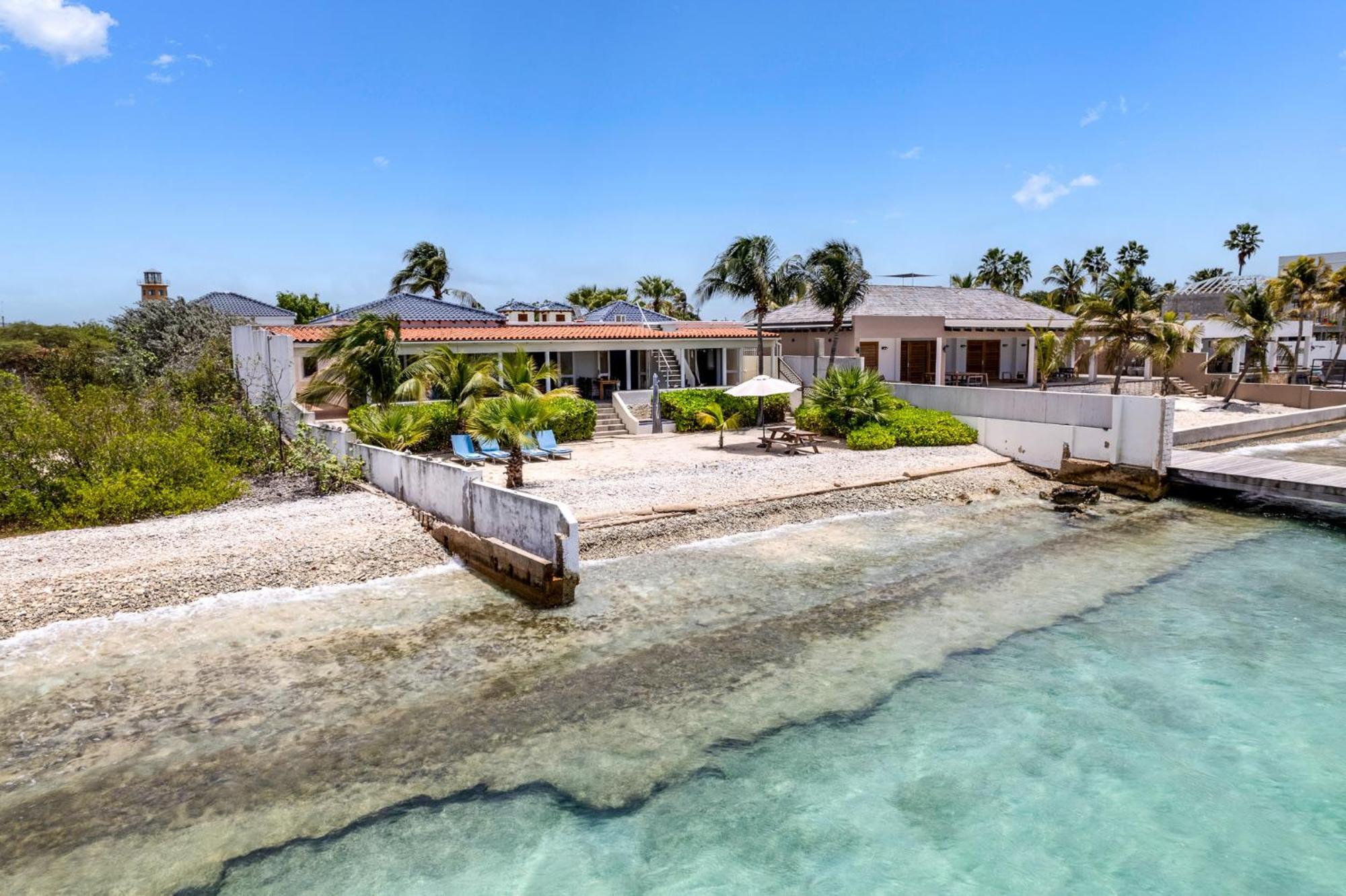 Oceanfront - Villa Port Of Call - Playa Eksteriør billede