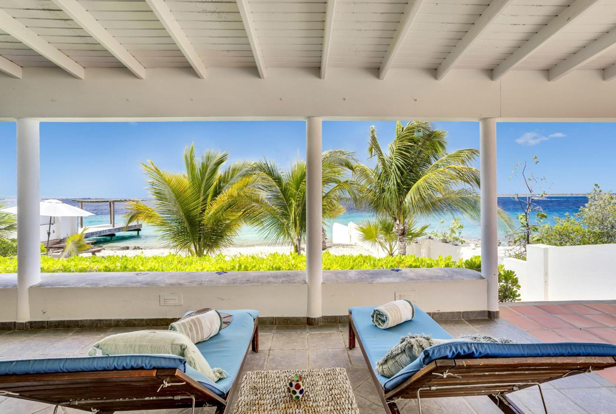Oceanfront - Villa Port Of Call - Playa Eksteriør billede