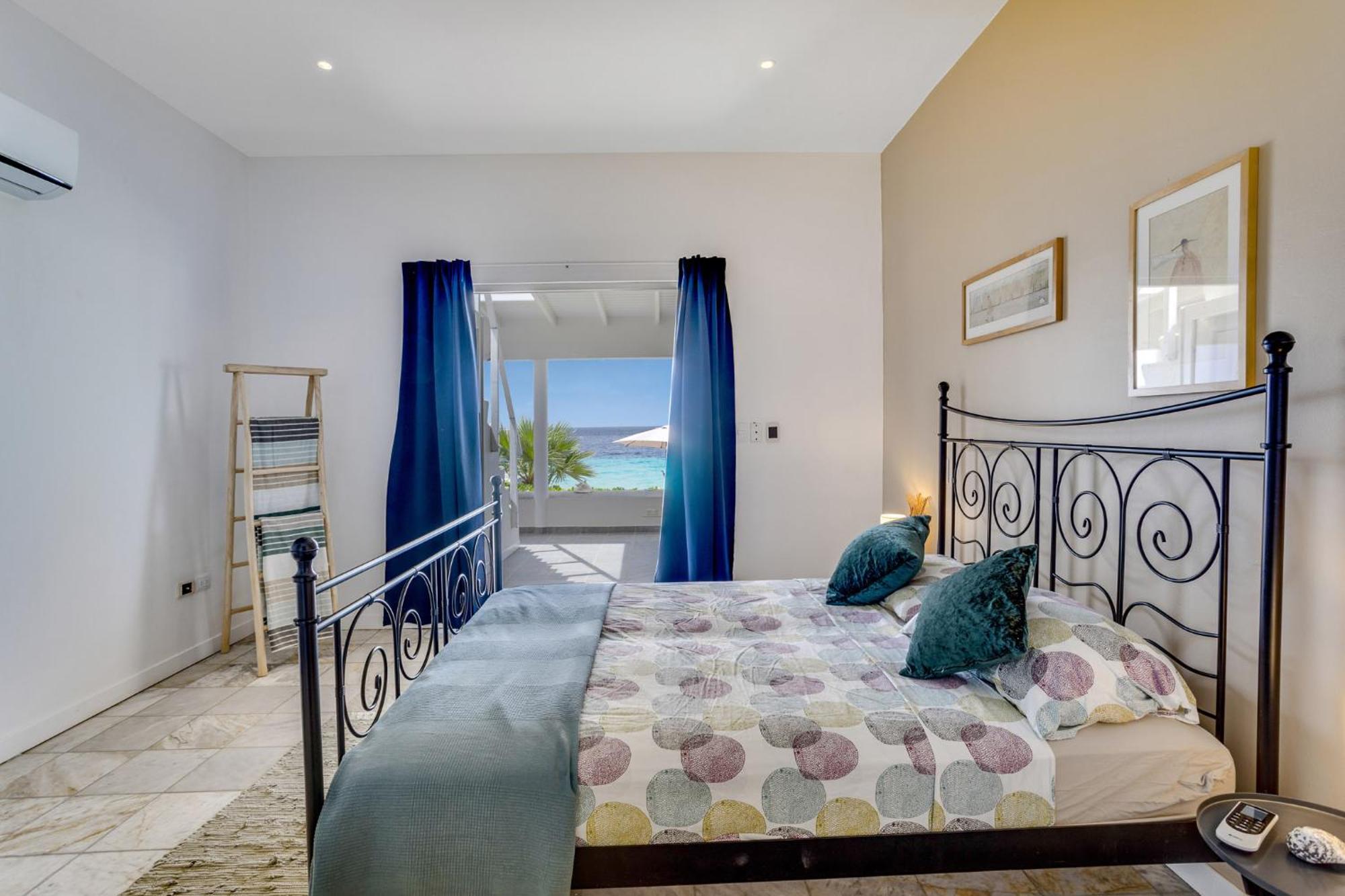Oceanfront - Villa Port Of Call - Playa Eksteriør billede