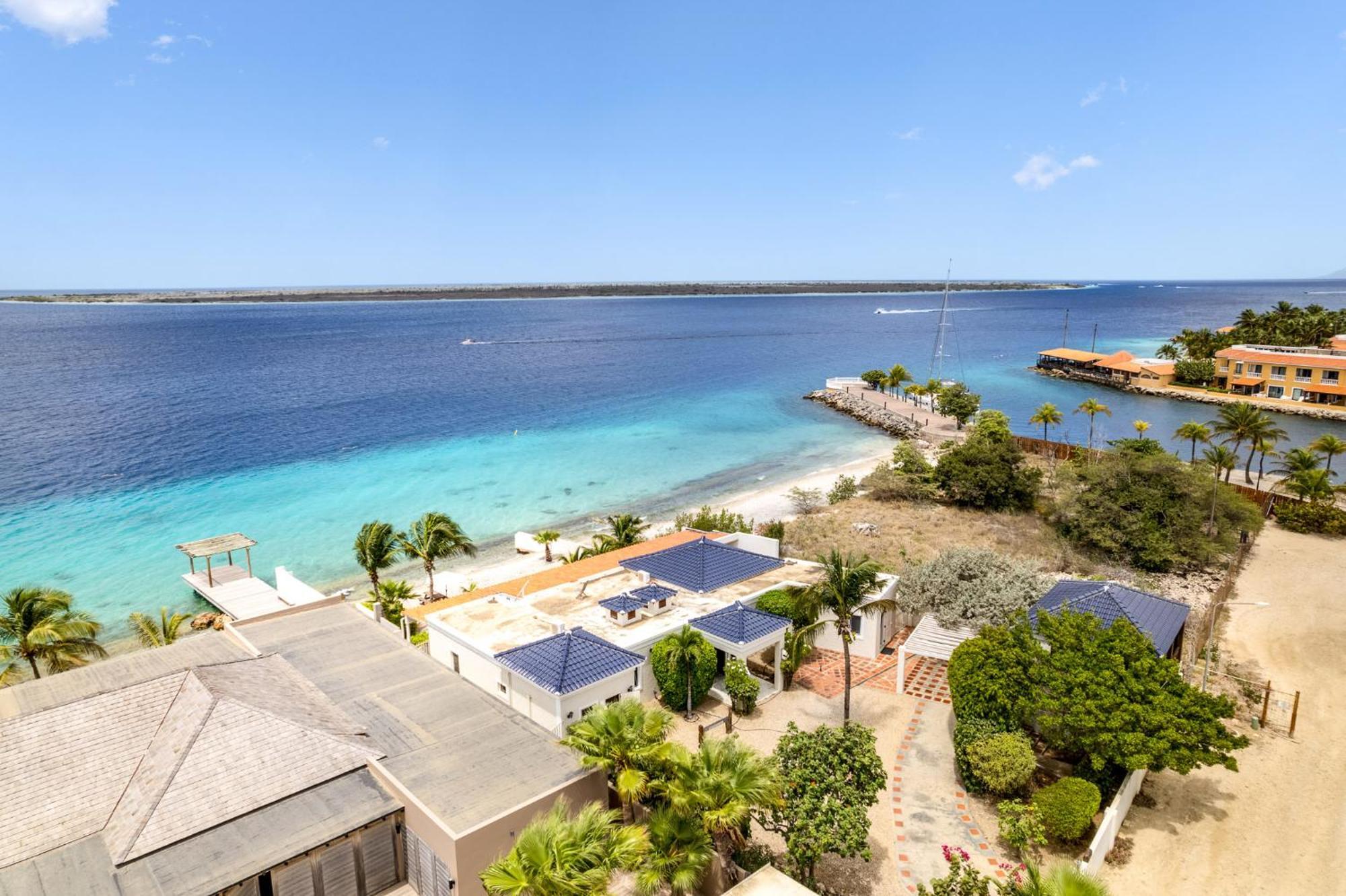 Oceanfront - Villa Port Of Call - Playa Eksteriør billede