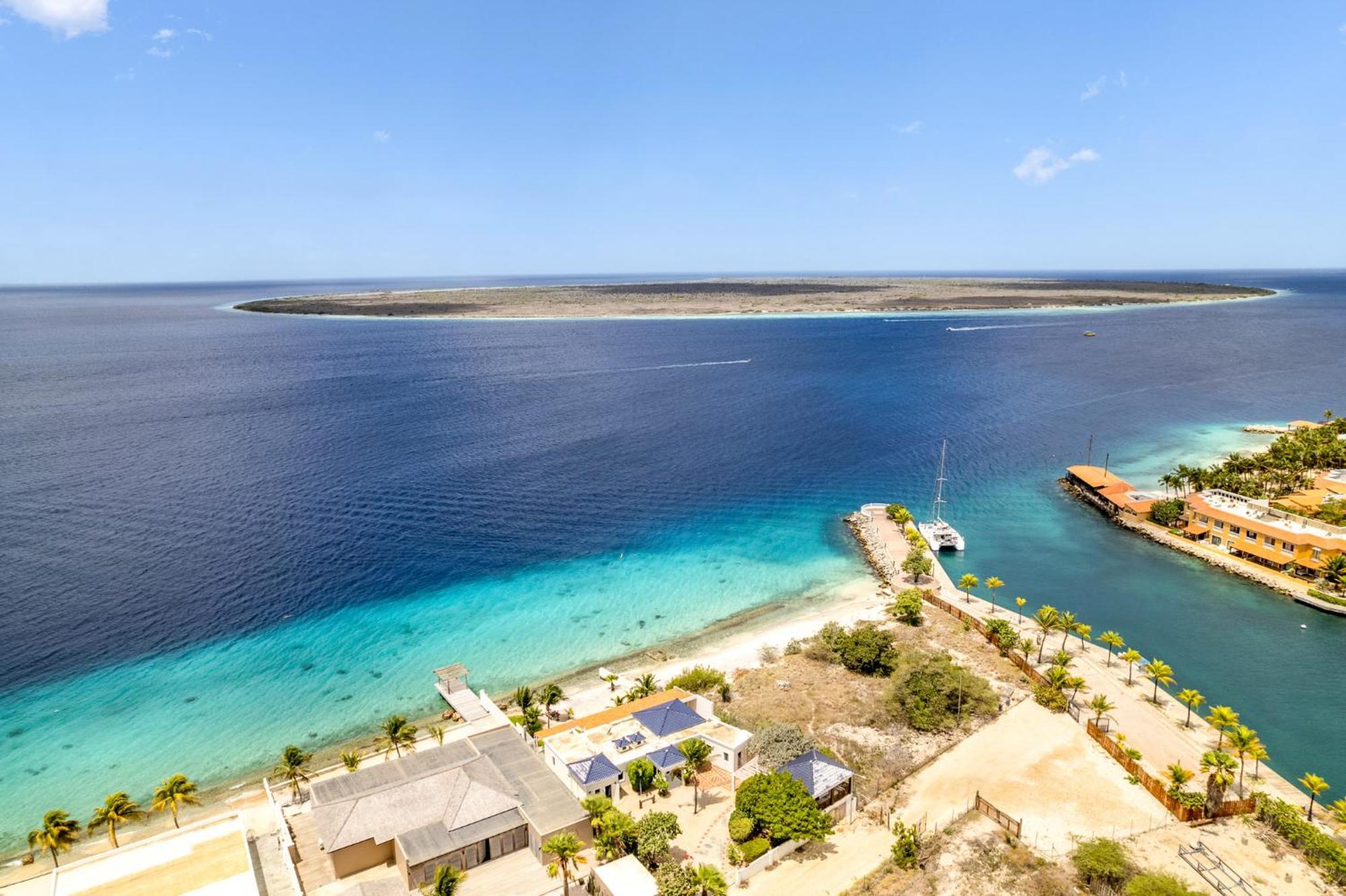 Oceanfront - Villa Port Of Call - Playa Eksteriør billede
